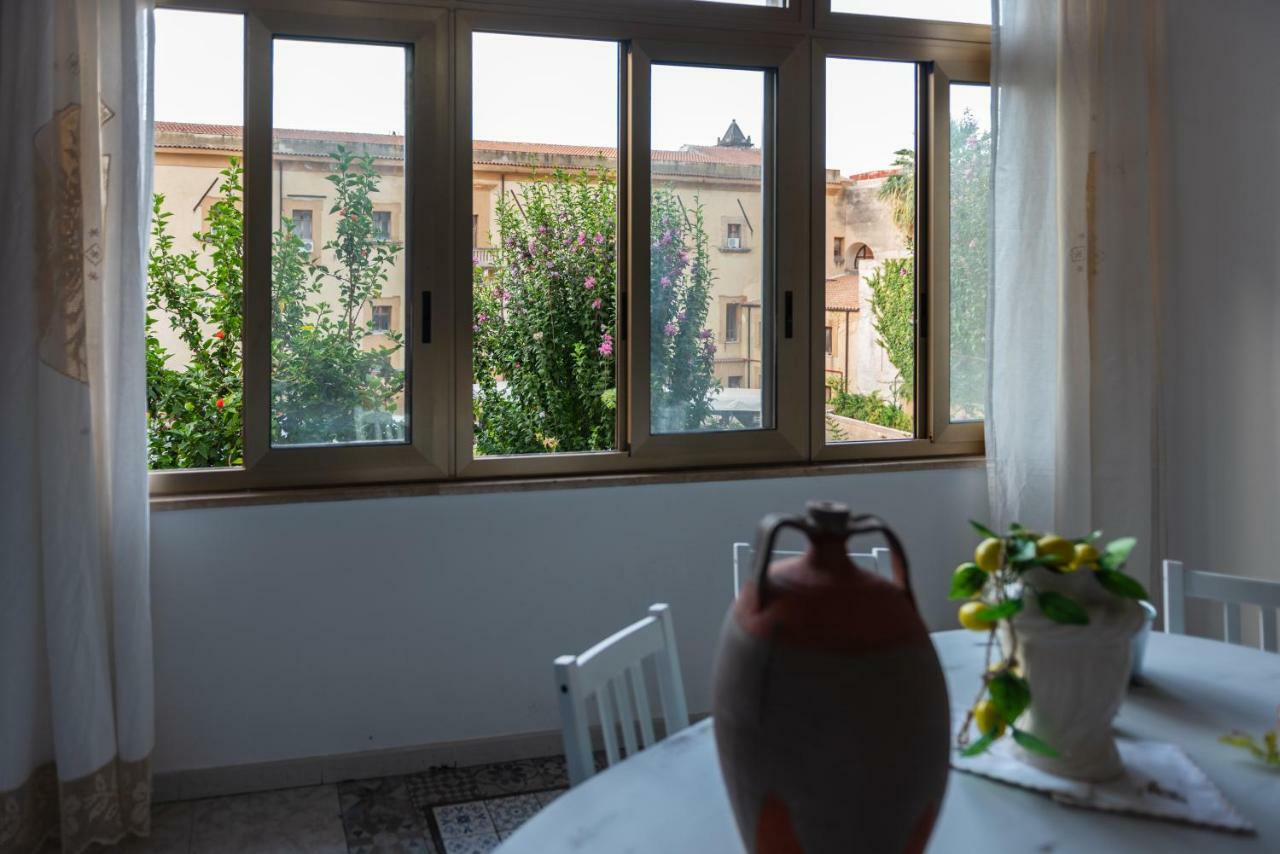 L' Arena - Sicilian Style 140 Mq Flat With Balcony And Arena Seeview * Castellammare del Golfo
