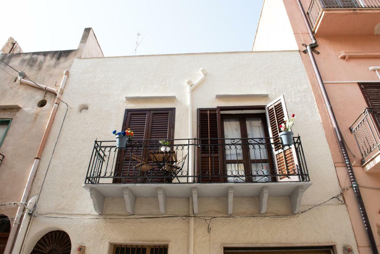 L' Arena - Sicilian Style 140 Mq Flat With Balcony And Arena Seeview *